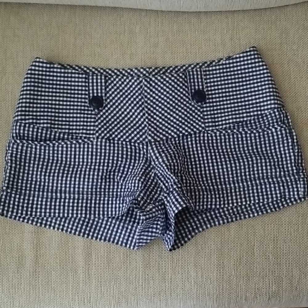 F21 gingham shorts